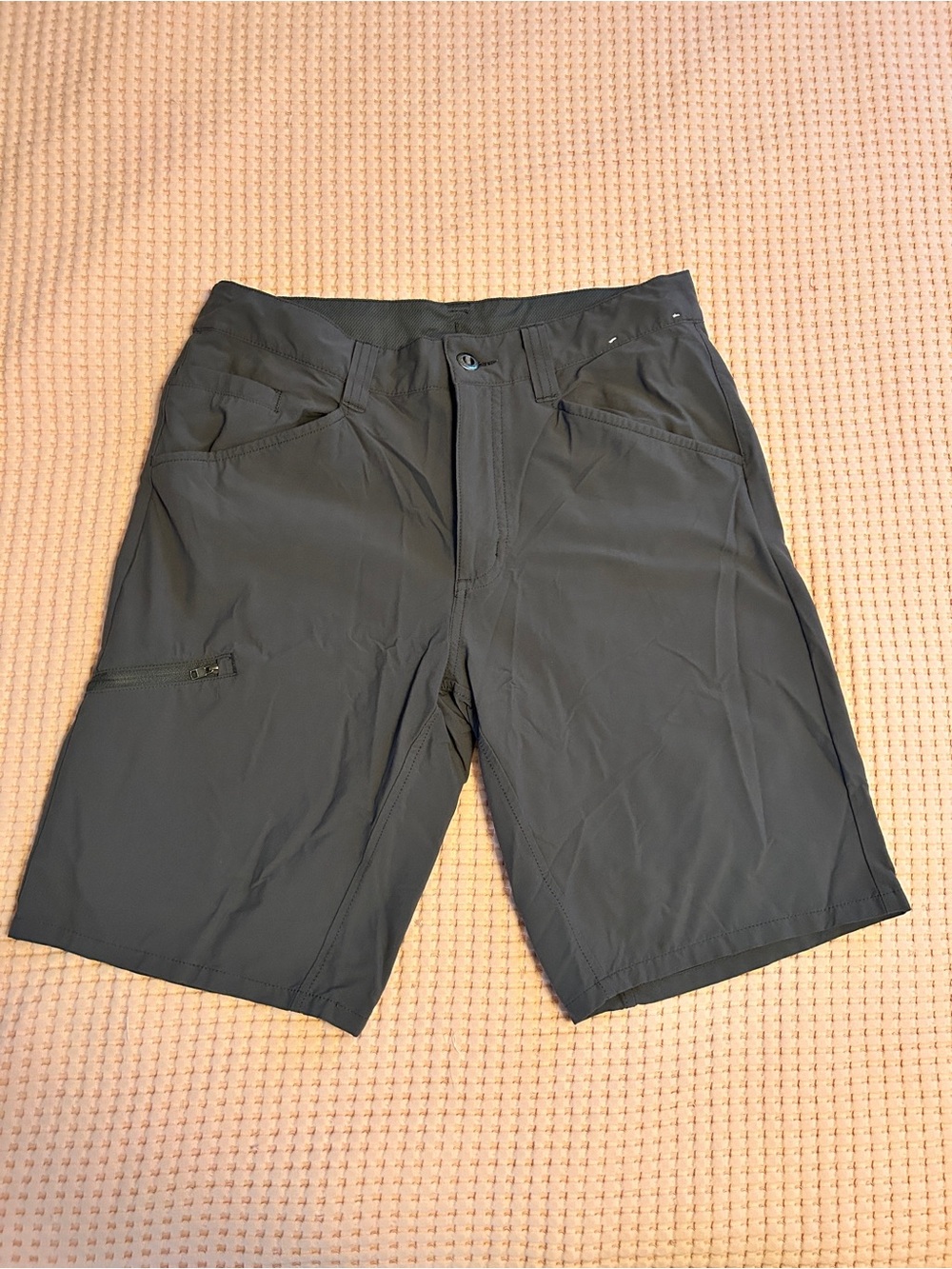 Patagonia Men's Dark Gray Hybrid Outdoor Shorts